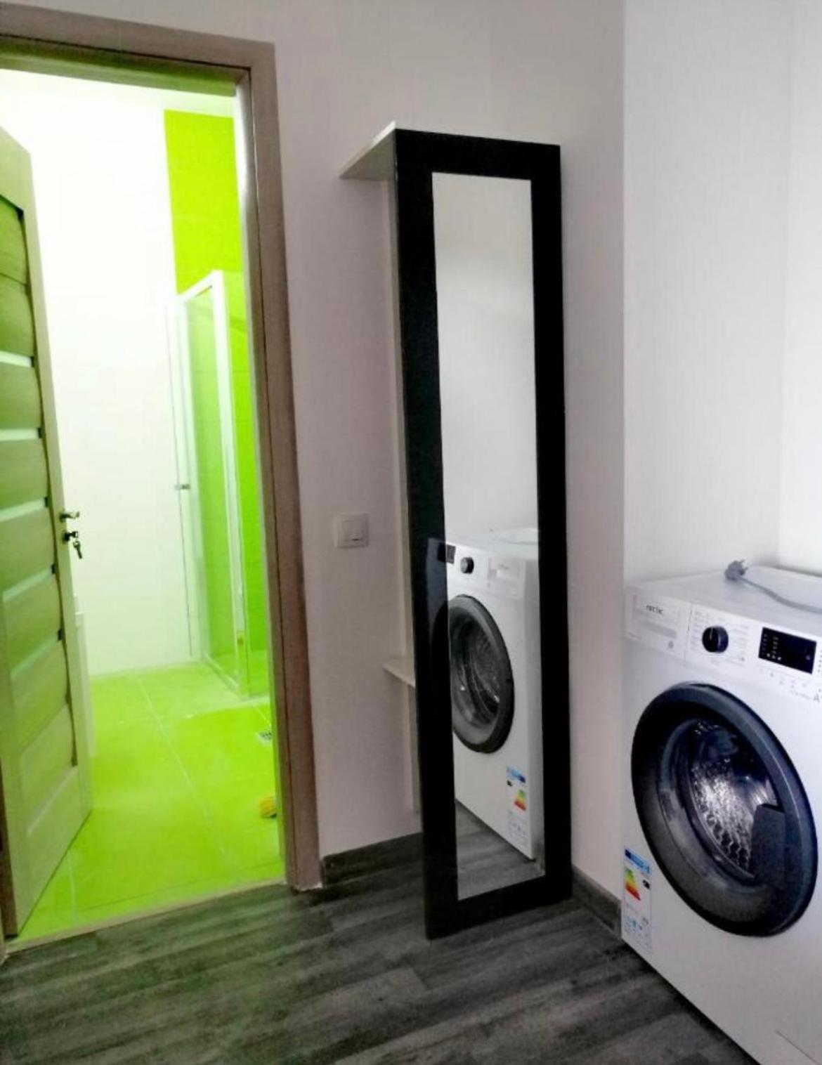 Apartament Spatios Cu 2 Camere In Centrul Statiunii Mamaia -73Mp - ! Exteriör bild